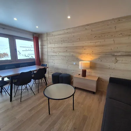 Confort Moderne: 6 Pers, Balcon, Wifi, Pied Des Pistes - Fr-1-502-592 * Tignes